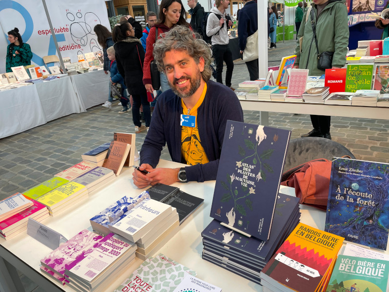 الكاتب بلوم (Ploum) وكتبه . لشراء كتبه أنقر صفحة كتب بلوم